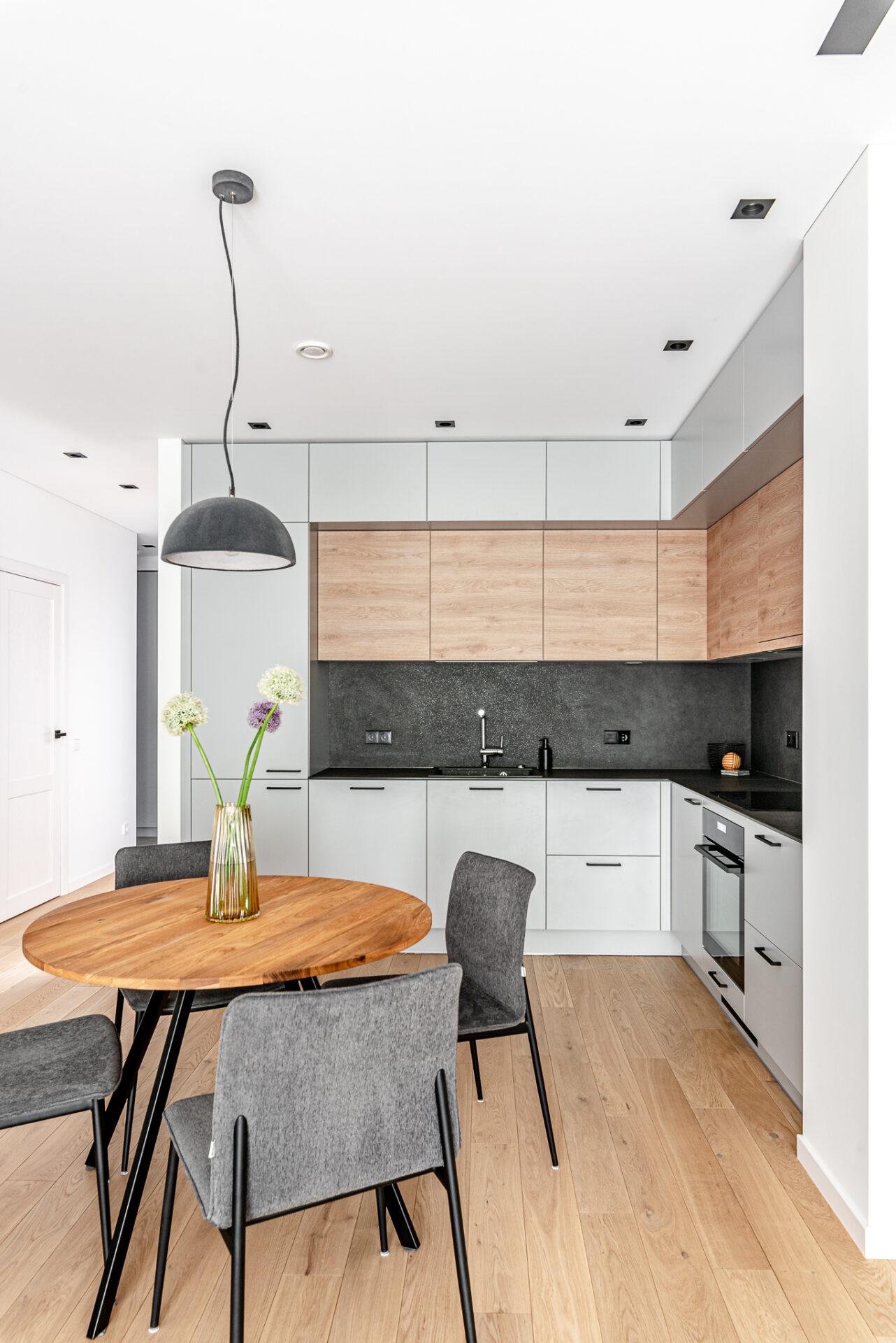 Medinės grindys, parketas, Herringbone 90°: 3408, Balta