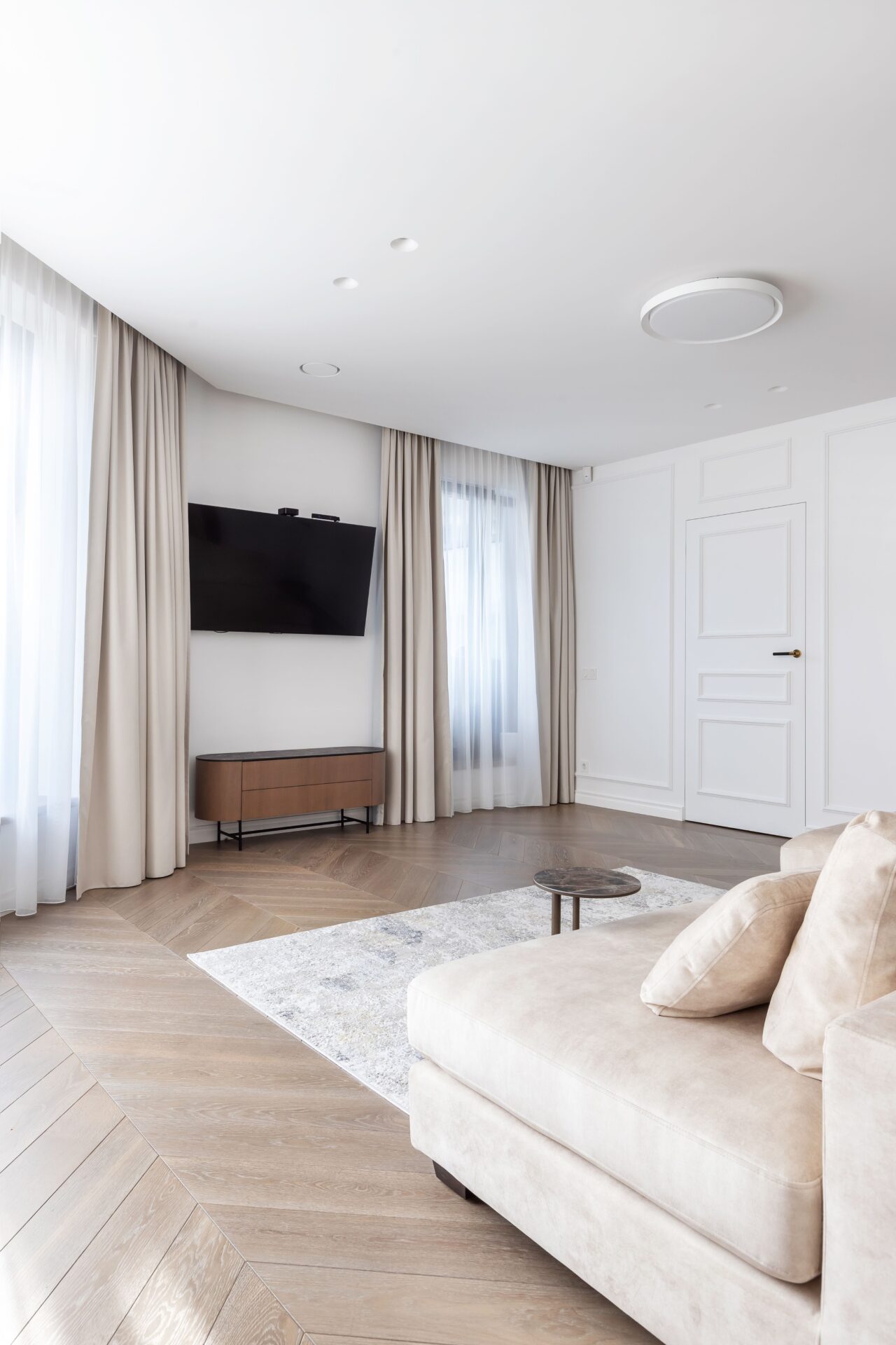 Medinės grindys, parketas, Chevron 45°: Q-3409, Skaidriai bala