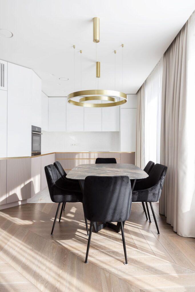 Medinės grindys, parketas, Chevron 45°: Q-3409, Skaidriai bala