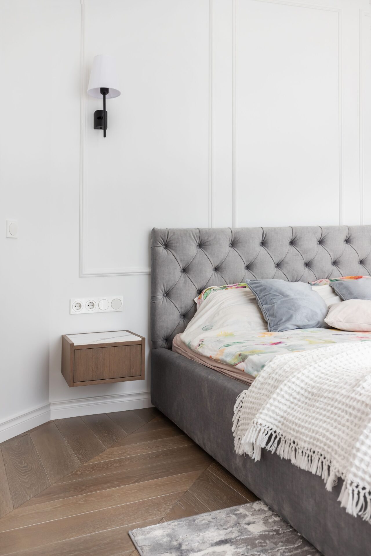 Medinės grindys, parketas, Chevron 45°: Q-3409, Skaidriai bala