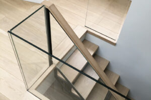 230 mm plačios grindų lentos ir laiptai