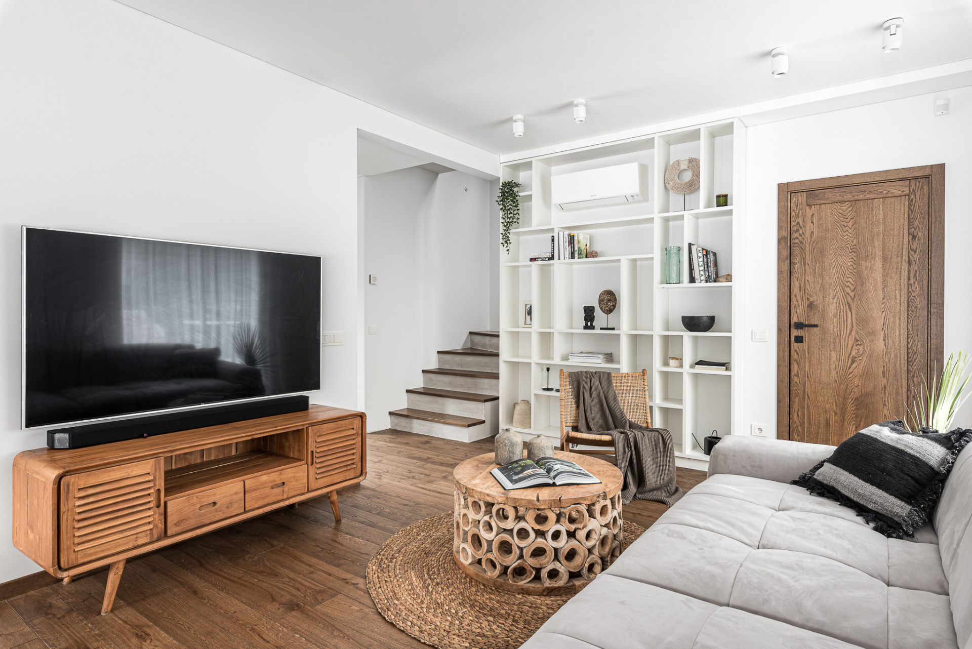 Medinės grindys: 3481, Riešutas