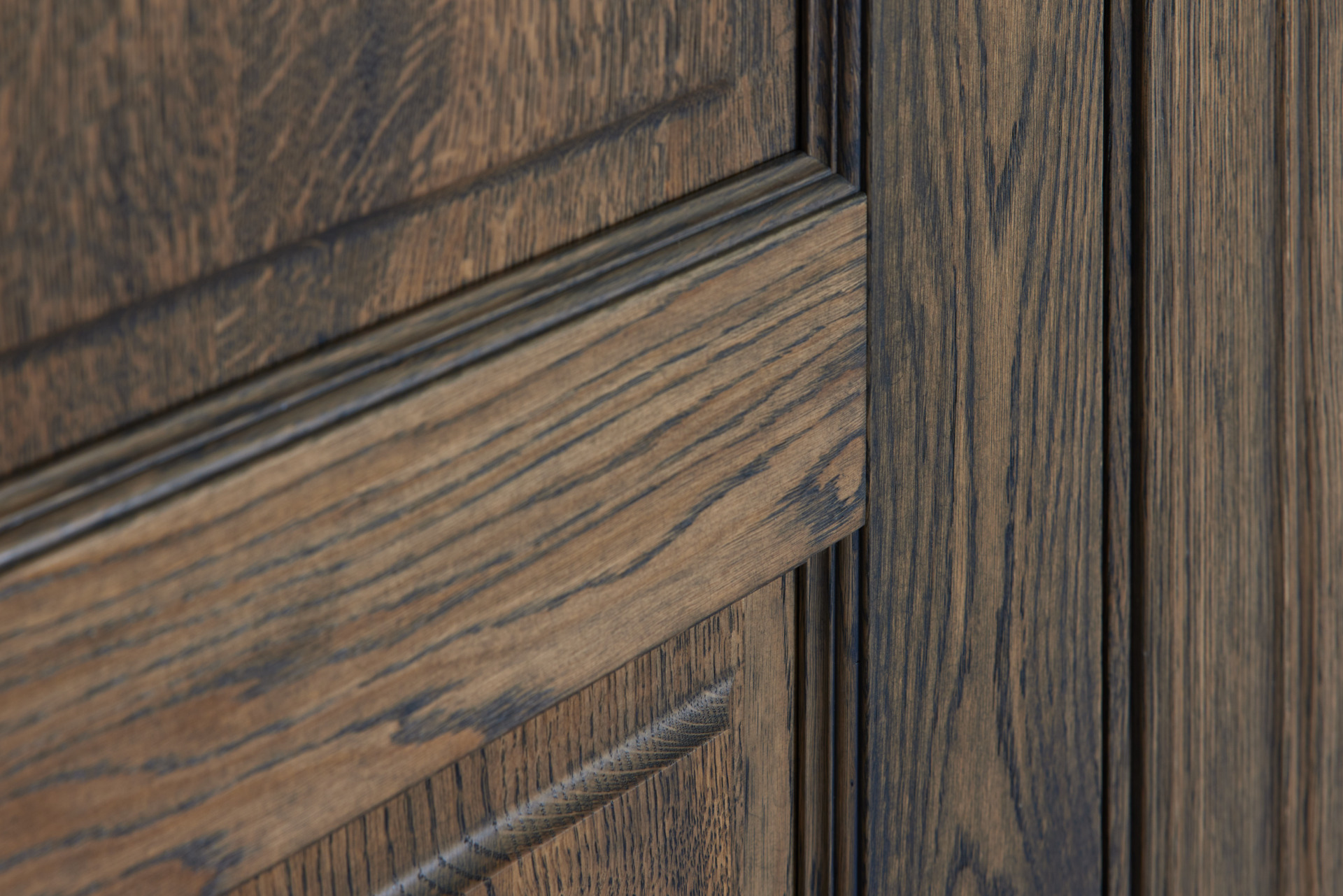 Alyvuotos ąžuolinės vidaus durys KD3F 3479 Pilka Antique