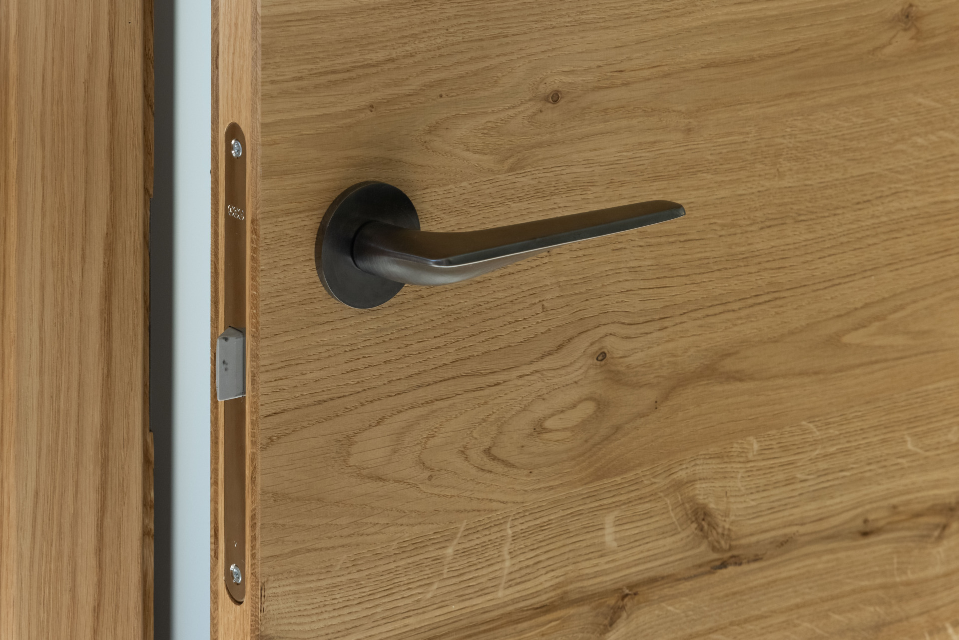 Modern H Original  3200 Bespalvė Alyva