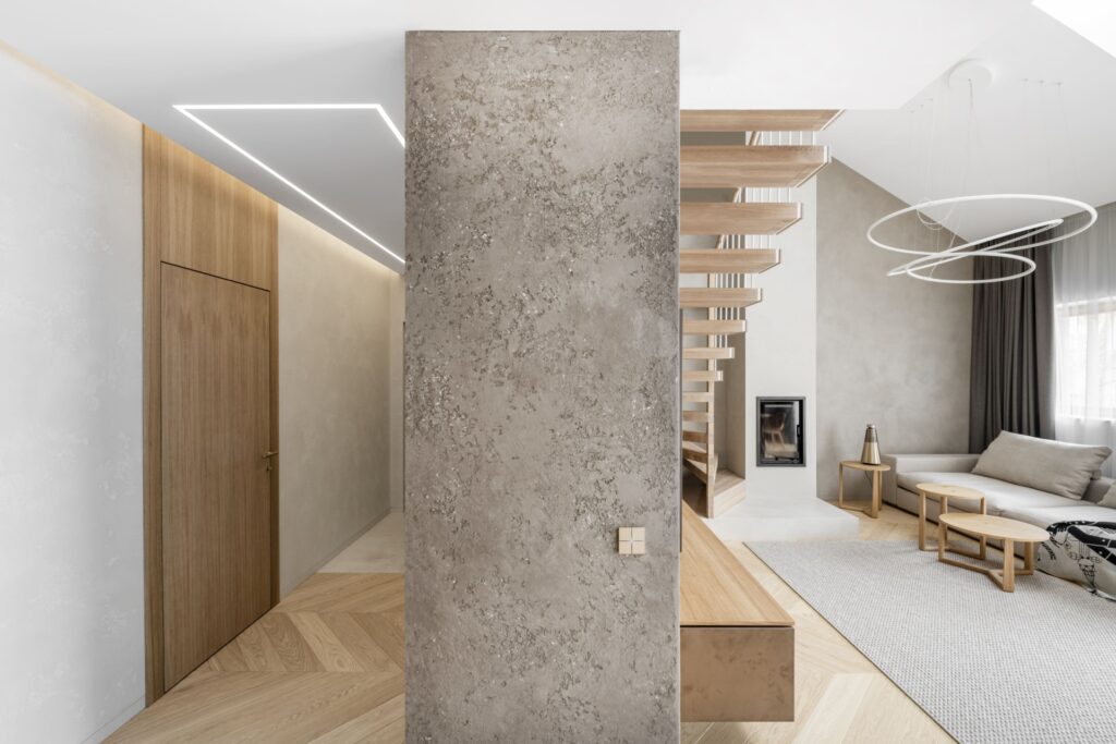 Šviesus ąžuolinis parketas – namų jaukumą, natūralumą ir stilių užtikrinantis apdailos elementas