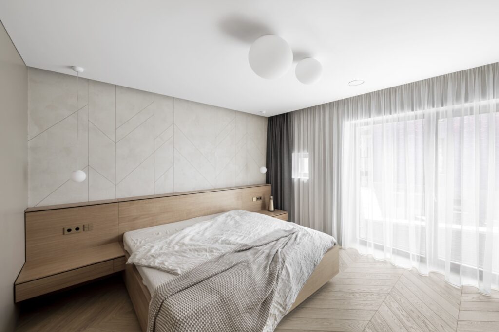 Šviesus ąžuolinis parketas – namų jaukumą, natūralumą ir stilių užtikrinantis apdailos elementas