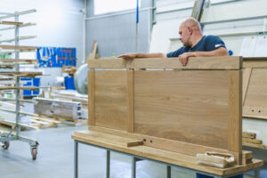 Vidaus durų gamyba – meistriškumas jaukiems namams