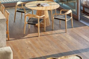 Ąžuolo grindys: natūralus pasirinkimas jūsų namams