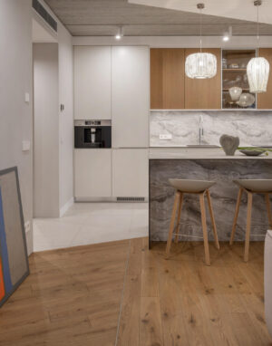 Namai, kuriuose karaliauja harmonija, o unikalumą kuria santūrios geometrinės detalės