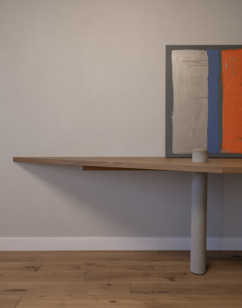 Namai, kuriuose karaliauja harmonija, o unikalumą kuria santūrios geometrinės detalės