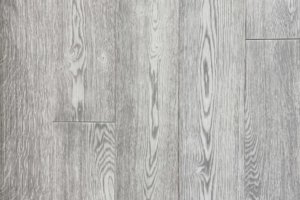 Mūsų grindų kolekcijos papildymas – ąžuolinės Urban Grey grindys